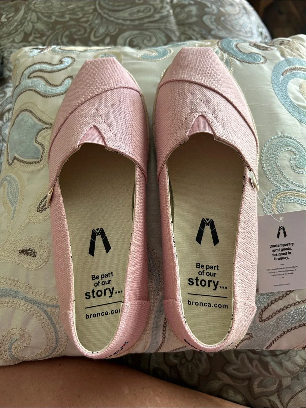 Bronca Pink Canvas Slip-On Flats